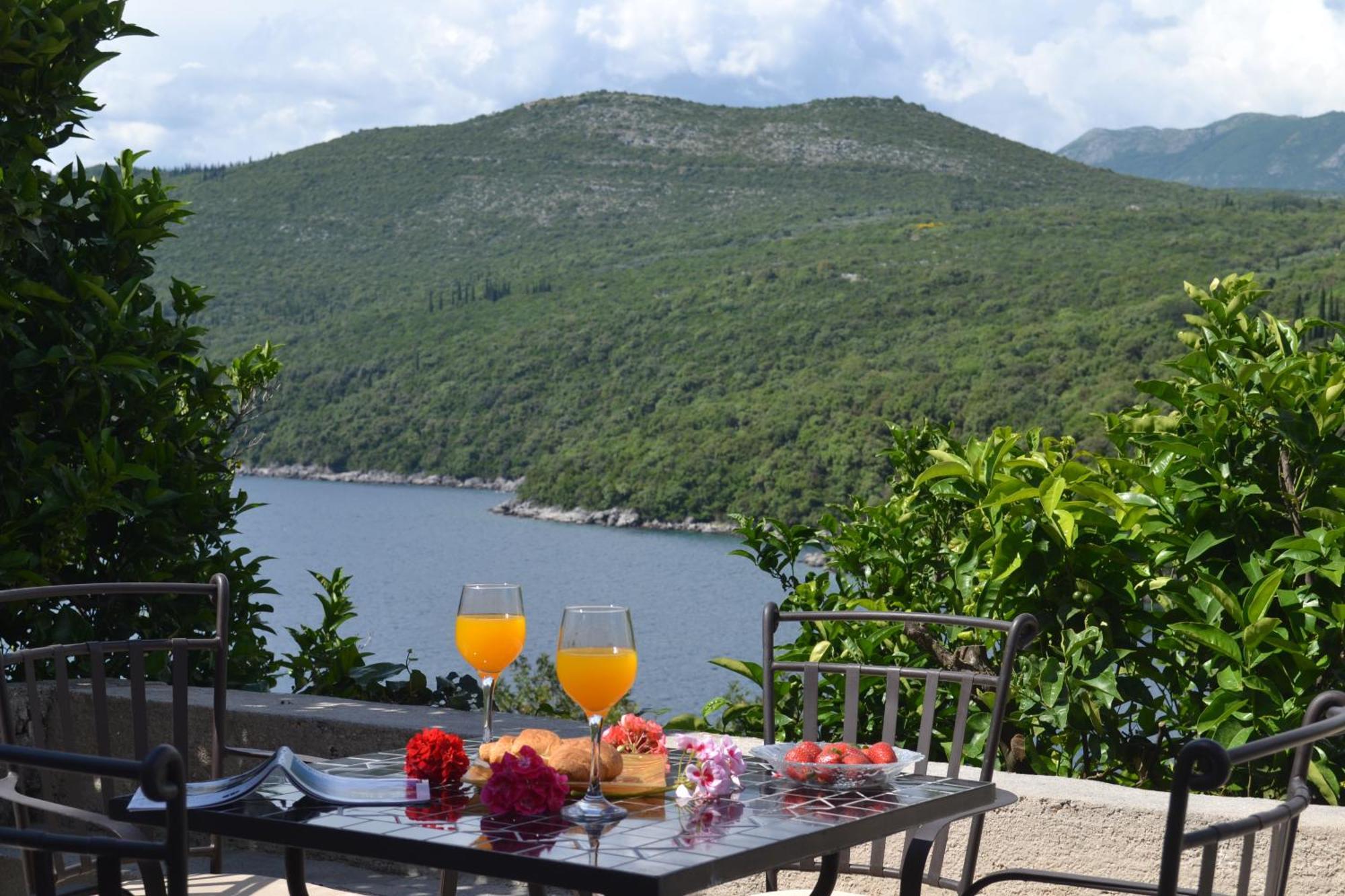 Apartment Mistral - Cosy Apartment With Sea View Молунат Экстерьер фото