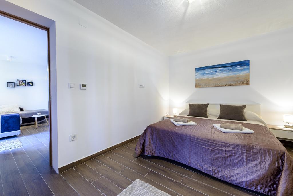 Apartment Mistral - Cosy Apartment With Sea View Молунат Экстерьер фото